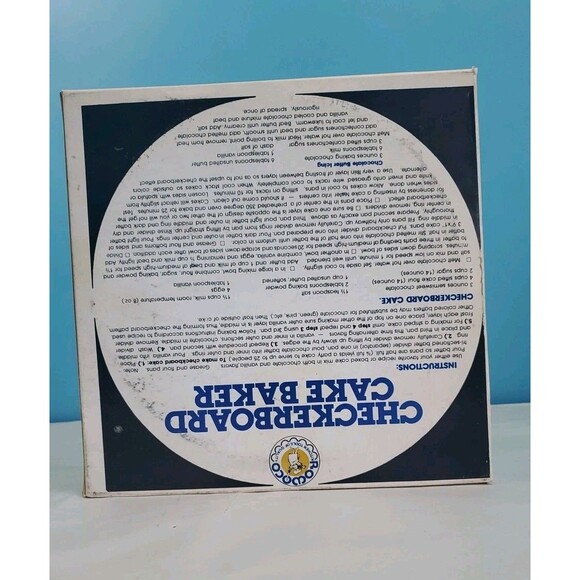 Vintage Rowoco 9 3/4 Inch Checkerboard  Cake Baker 4 Piece Tin Baking Set - Picture 3 of 12